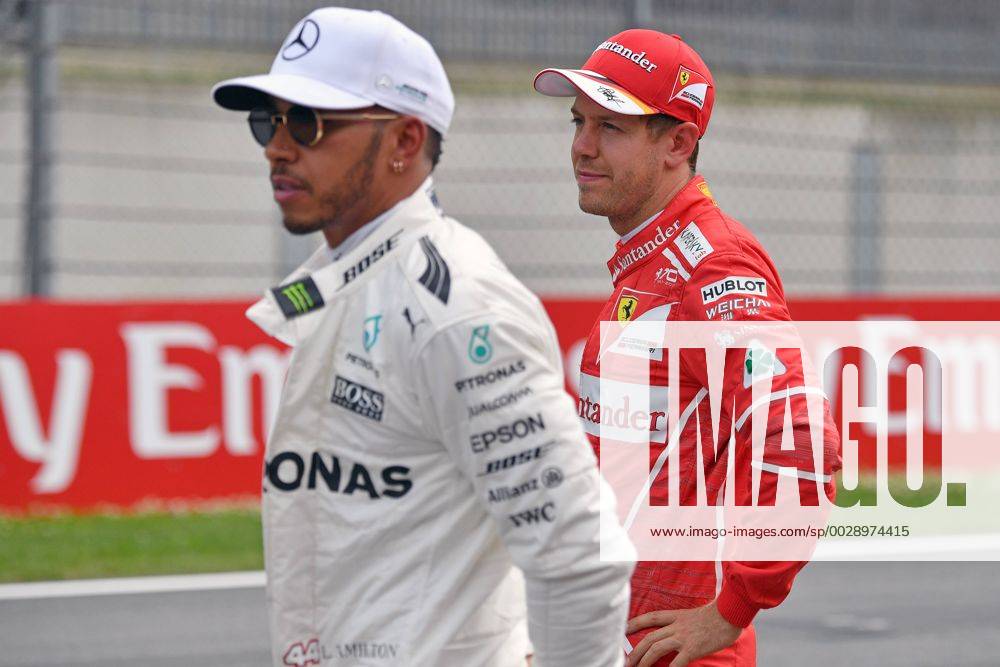 V,re;Sebastian VETTEL,GER (Scuderia Ferrari),Lewis HAMILTON (GBR,Mercedes AMG Petronas Motorsport) nach dem Qualifying. Qualifying,Formel 1:GP von Oesterreich, Red Bull Ring Zeltweg,Spielberg,Saison 2017,am 08.07.2017.