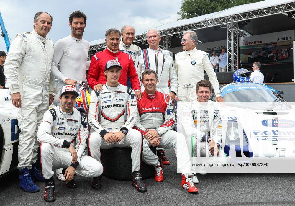 FORMULA 1 - GP of Austria 2017 SPIELBERG,AUSTRIA,09.JUL.17 - MOTORSPORTS, FORMULA 1 - Grand Prix of Austria, Red Bull Ring, legends parade. Image shows Gerhard Berger, Neel Jani, Mark Webber, Jean Alesi, Brendon Hartley, Hans Joachim Stuck, Guy Smith, motorsport consultant Helmut Marko (Red Bull), Dieter Quester and Tom Kristensen. GEPAxpictures xDanielxGoetzhaber
