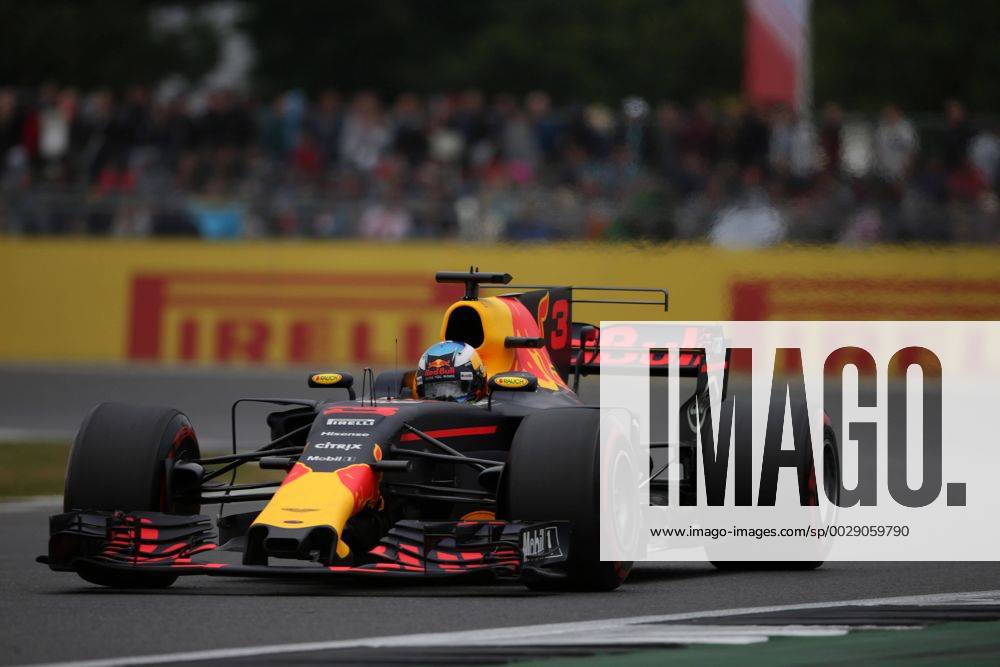 British Grand Prix, Silverstone 13 - 16 July 2017 15.07.2017 - Free Practice 3, Daniel Ricciardo (AUS) Red Bull Racing RB13