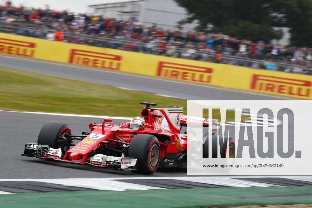 Motorsports: FIA Formula One World Championship WM Weltmeisterschaft 2017, Grand Prix of Great Britain, 5 Sebastian Vettel (GER, Scuderia Ferrari), Silverstone Great Britain ZWEIx