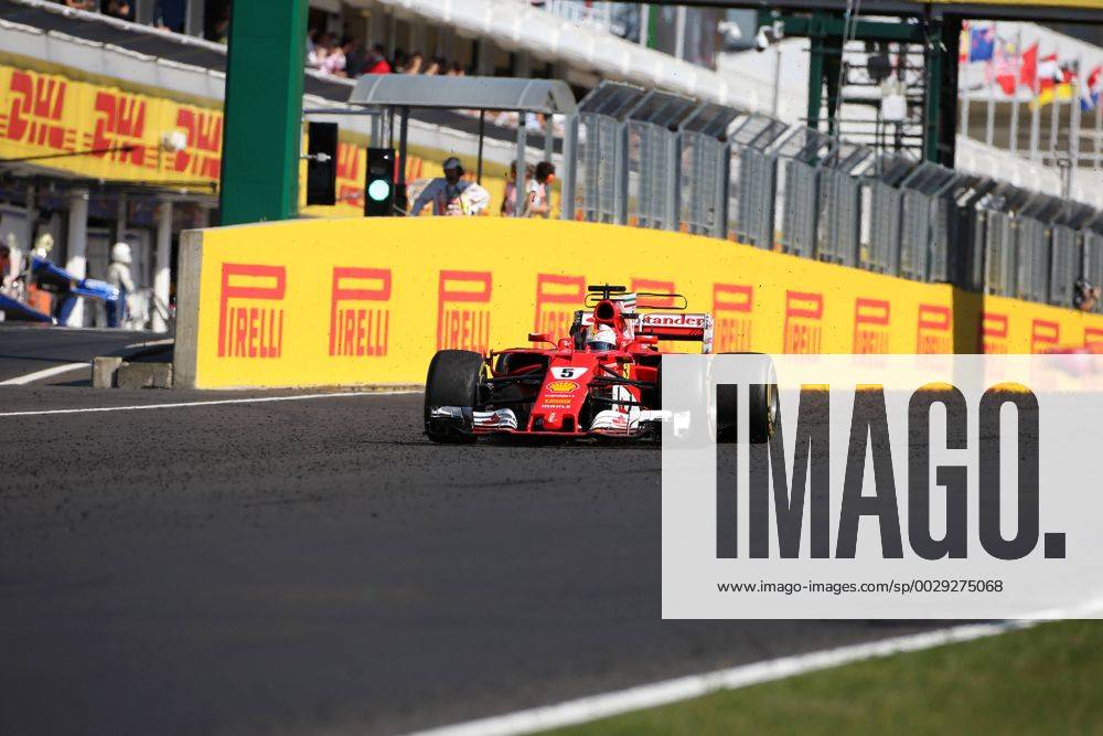 Hungarian Grand Prix, Hungaroring 27 - 30 July 2017 30.07.2017 - Race, Sebastian Vettel (GER) Scuderia Ferrari SF70H waves to the fans