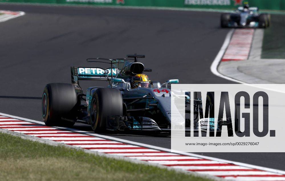 Motorsports: FIA Formula One World Championship WM Weltmeisterschaft 2017, Grand Prix of Hungary, 44 Lewis Hamilton (GBR, Mercedes AMG Petronas F1 Team), Budapest Hungary ZWEIx