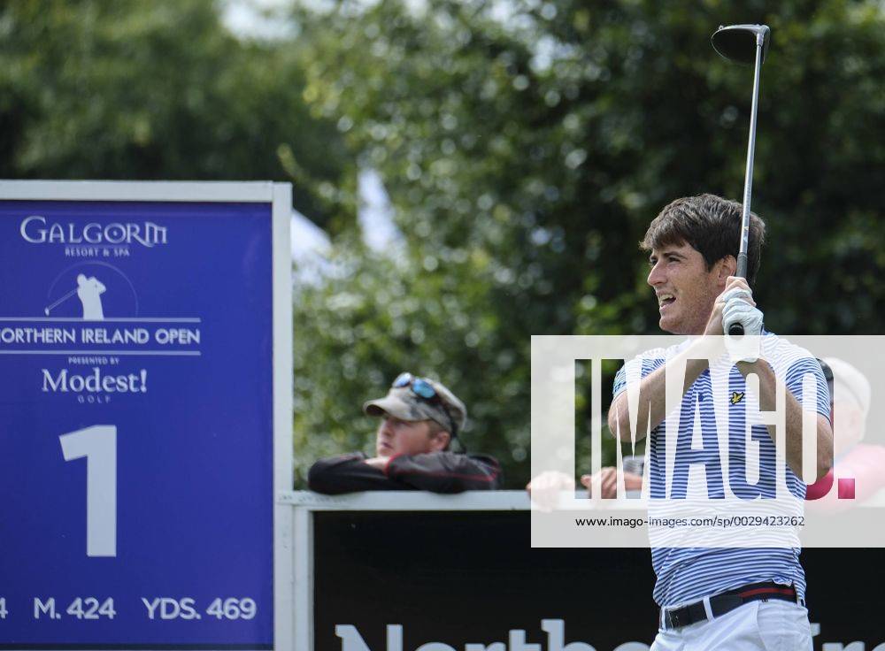 August 10th 2017, Galgorm Castle Golf Club, Galgorm, Northern Ireland; Northern Ireland Open, 1st Round; Local player Dermot Mcelroy (NIR) reacts to his opening tee shot Cookex ActionPlus11914087