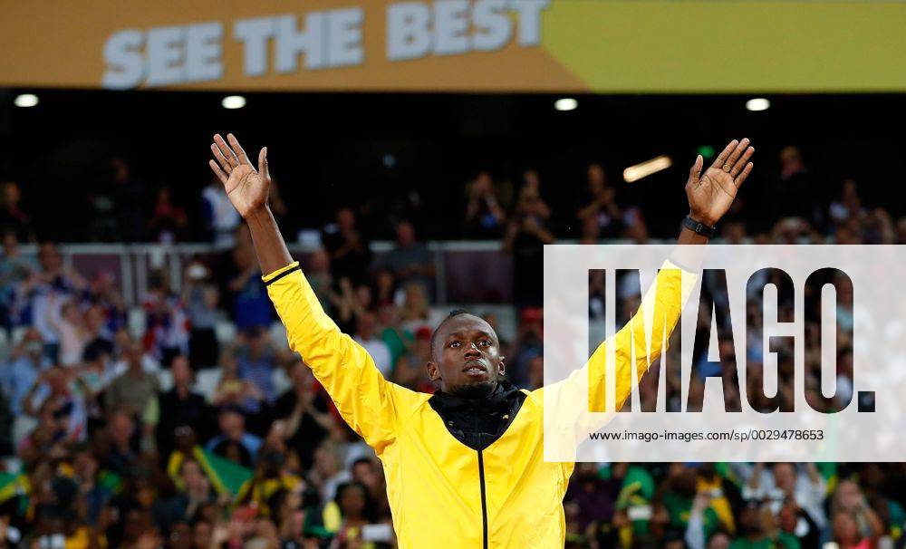 (170814) -- LONDON, Aug. 14, 2017 -- Usain Bolt of Jamaica waves to the spectators on Day 10 of the 2017 IAAF World Championships at London Stadium in London, Britain, on Aug. 13, 2017. ) (SP)BRITAIN-LONDON-ATHLETICS-IAAF-WORLD CHAMPIONSHIPS-DAY 10 WangxLili