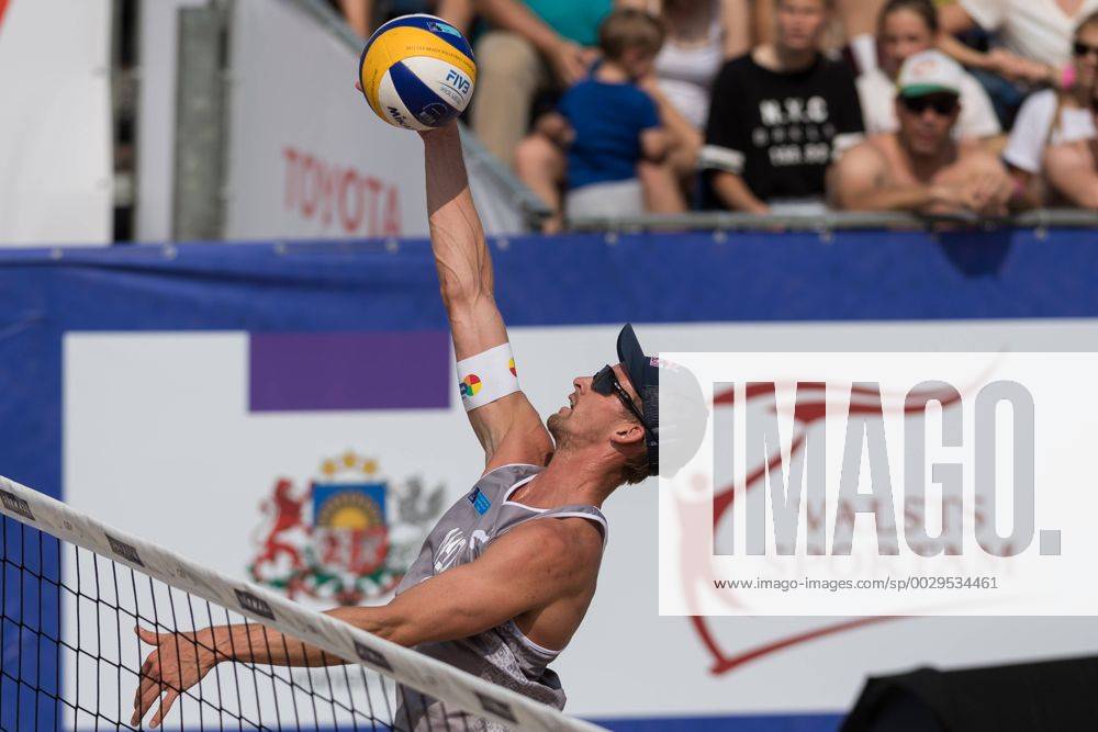 2017 CEV Beach volleyball Beachvolleyball European Championship EM Europameisterschaft Final Jurmala am 19.08.2017 Robert MEEUWSEN (NED); 2017 CEV Beach Volleyball European Championship Final Jurmala am 19.08.2017, Jurmala (Lettland).