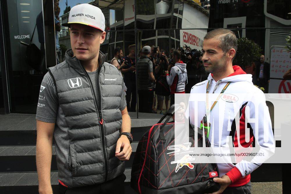 Stoffel Vandoorne (BEL) McLaren MCL32 Belgian Grand Prix, Spa-Francorchamps 24 - 27 August 2017 24.08.2017 - Stoffel Vandoorne (BEL) McLaren MCL32