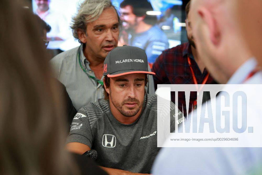 Fernando Alonso (ESP) McLaren MCL32 Belgian Grand Prix, Spa-Francorchamps 24 - 27 August 2017 24.08.2017 - Fernando Alonso (ESP) McLaren MCL32