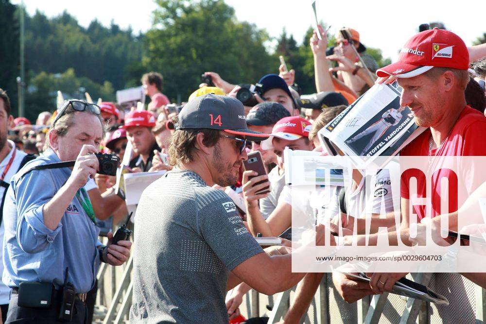 Fernando Alonso (ESP) McLaren MCL32 Belgian Grand Prix, Spa-Francorchamps 24 - 27 August 2017 24.08.2017 - Fernando Alonso (ESP) McLaren MCL32