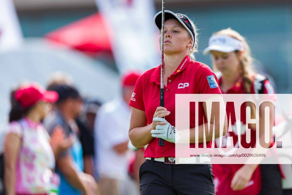 OTTAWA, ON - AUGUST 25: Brooke Henderson (CAN) reacts with disappointment after her tee shot on the 15th hole during the second round of the Canadian Pacific Women s Open on August 25, 2017 at The Ottawa Hunt and Golf Club, in Ottawa, ON, Canada. (Photo by Richard A. Whittaker Icon Sportswire) GOLF: AUG 25 LPGA Golf Damen - Canadian Pacific Women s Open - Second Round Icon2017082507