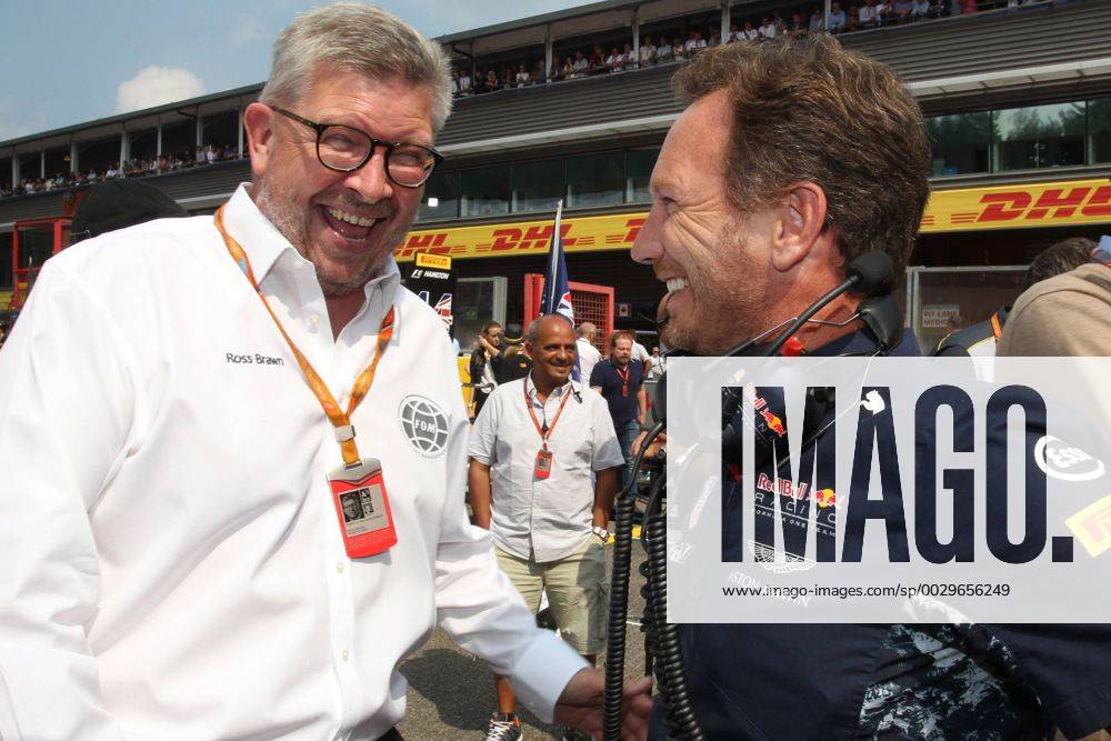 Race, Ross Brawn (GBR) Formula One Managing Director of Motorsports and Christian Horner (GBR), Red Bull Racing, Sporting Director Belgian Grand Prix, Spa-Francorchamps 24 - 27 August 2017 27.08.2017 - Race, Ross Brawn (GBR) Formula One Managing Director of Motorsports and Christian Horner (GBR), Red Bull Racing, Sporting Director