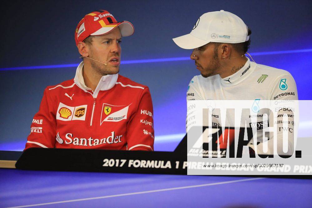 Spa 27 08 2017 Formule 1 GP F1 Belgique Dimanche Course Vettel Nâˆž5 Ferrari - Hamilton Nâˆž44 Mercedes FORMULE 1 : Grand Prix de Belgique - Course - Spa-Francorchamps - 27 08 2017 PHOTONEWS PANORAMIC wo