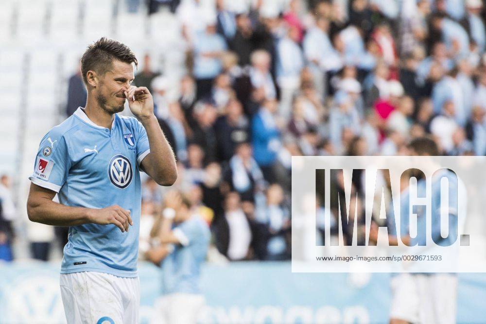 Malmö FFs Markus Rosenberg deppar efter fotbollsmatchen i Allsvenskan mellan Malmö FF och IFK Göteborg den 27 augusti 2017 i Malmö.