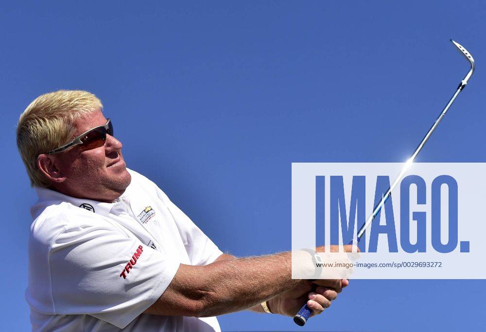 Golf player John Daly of USA plays his ball during exhibition prior to the Czech Masters European Tour tournament in Prague, Czech Republic, August 29, 2017. (CTKxPhoto RomanxVondrous) CTKPhotoP201708290772401 vnd 1