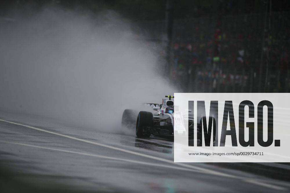 Lance Stroll of Canada and Williams Martini Racing during the Formula 1 Grand Prix of Italy at the Autodromo di Monza, Monza, Italy on 2 September 2017.