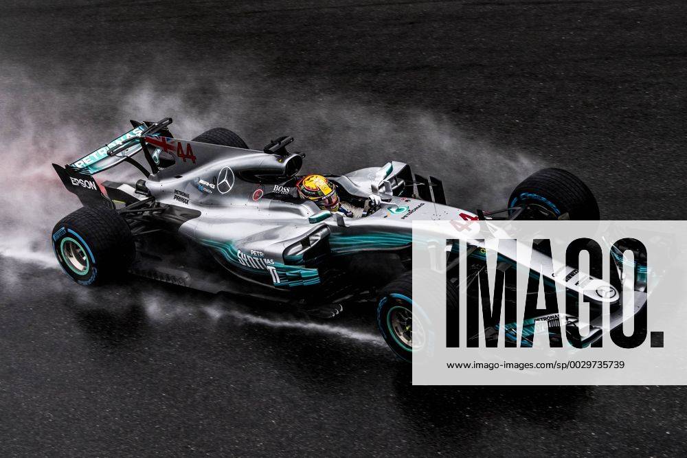 Motorsports: FIA Formula One World Championship WM Weltmeisterschaft 2017, Grand Prix of Italy, 44 Lewis Hamilton (GBR, Mercedes AMG Petronas F1 Team), Monza Italy ZWEIx