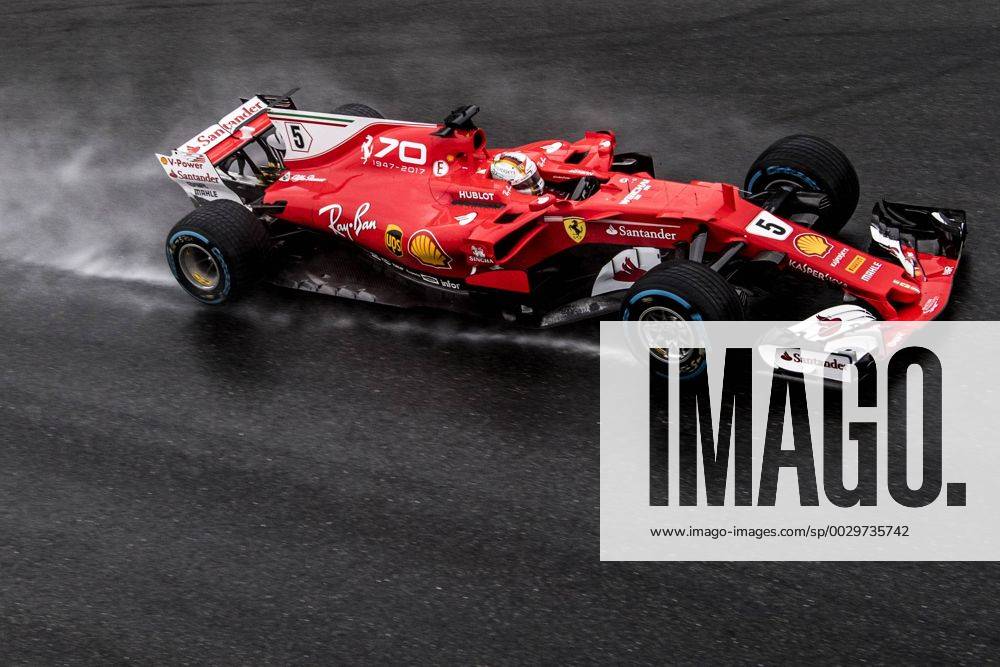 Motorsports: FIA Formula One World Championship WM Weltmeisterschaft 2017, Grand Prix of Italy, 5 Sebastian Vettel (GER, Scuderia Ferrari), Monza Italy ZWEIx