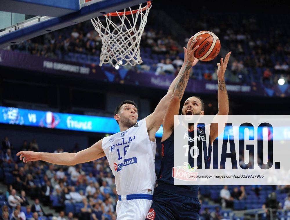- SPORT 2017.09.02 Helsinki Finlandia Finland Koszykowka Mistrzostwa Europy w Koszykowce Mezczyzn 2017 Grecja - Francja N z Dimitrios Agravanis of Greece, Evan Fournier France Foto Norbert Barczyk PressFocus 2017.09.02 Helsinki Finlandia Finland Basketball Basket FIBA EuroBasket 2017 Greece v France Dimitrios Agravanis of Greece, Evan Fournier France Credit: Norbert Barczyk PressFocus NEWSPIX.PL --- Newspix.pl FRANCE OUT! 20170902NB0204
