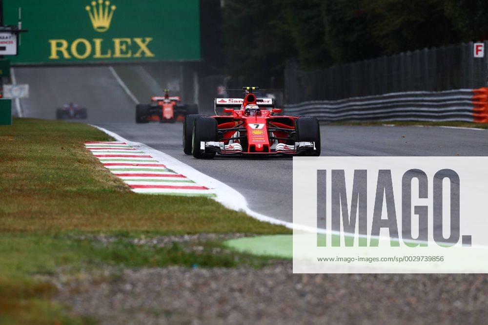 Kimi Raikkoenen (Scuderia Ferrari) mit seinem Auto auf der Strecke, Grosser Preis von Italien 2017, Rennen, Motorsport, Formel 1, 02.09.2017, Monza