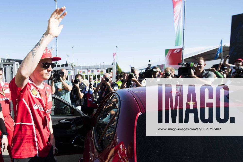 Motorsports: FIA Formula One World Championship WM Weltmeisterschaft 2017, Grand Prix of Italy, 7 Kimi Raikkonen (FIN, Scuderia Ferrari), Monza Italy ZWEIx