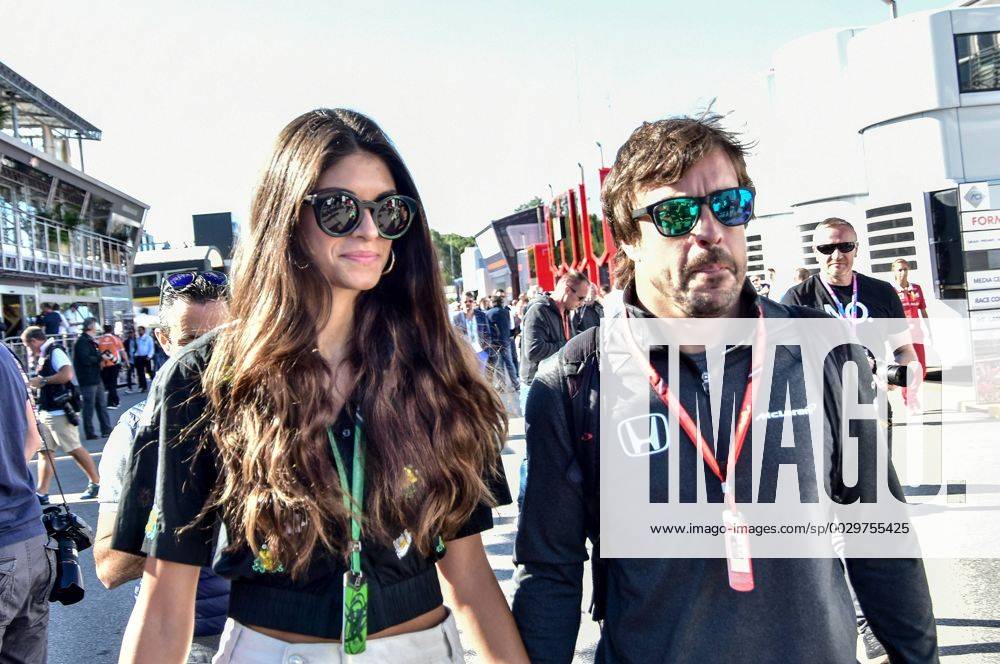 Fernando Alonso, McLaren Honda, mit Freundin Linda Morselli, formula 1 GP, Italien in Monza, 03.09.2017 Photo:mspb Brioschi Not for Italy Fernando Alonso, Linda Morselli, formula 1 GP, Italien