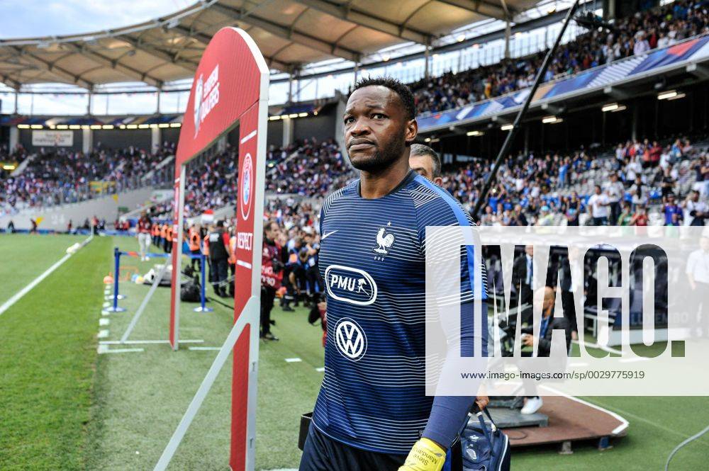 Steve Mandanda (fr) FOOTBALL : France vs Luxembourg - Match de Qualification Coupe du Monde 2018 - Toulouse - 03 09 2017 ThierryBreton Panoramic