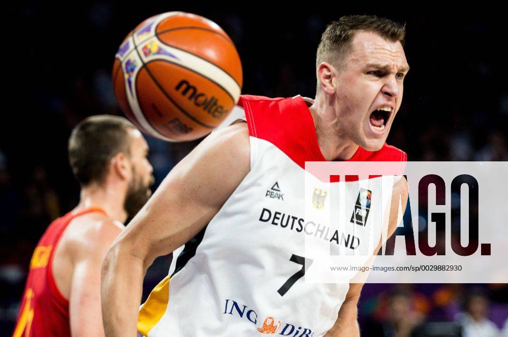 Sinan Erdem Dome Istanbul Door FIBA Eurobasket 2017 Germany vs Spain Quarter-finals in Picture John Voigt man of Germany reacts during The Eurobasket 2017 Quarter Final Match between Germany and Spain AT The Sinan Erdem Dome in Istanbul Turkey ON 2017 09 12 Istanbul EX_SPIDA