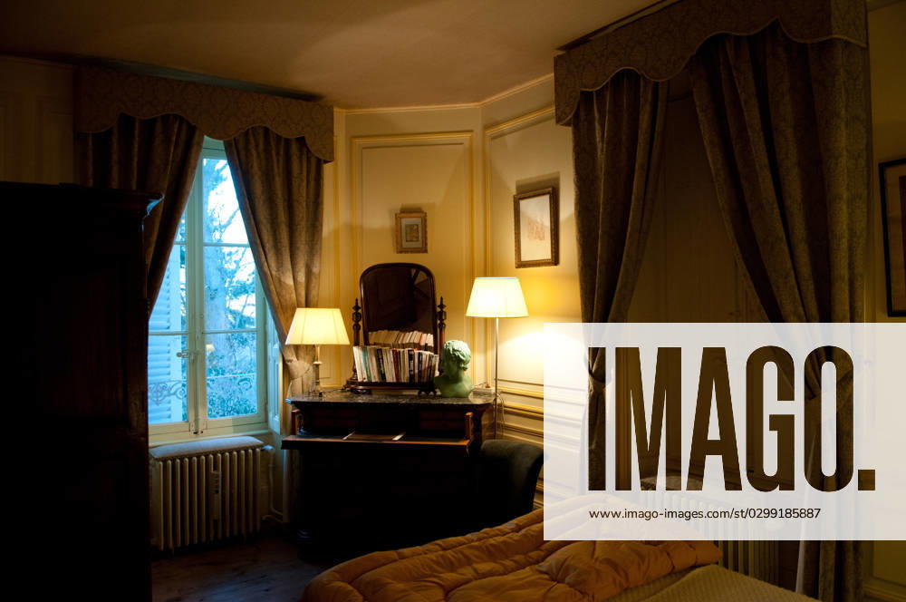 FRA THE CASTLE OF THE WILD BOY BY TRUFFAUT Inside Montclavel, the castle of Roland Thenot. Aubiat, December 2018. A l intÃ rieur de Montclavel, le chÃ¢teau de Roland Thenot. Aubiat, dÃ cembre 2018. Aubiat Auvergne-RhÃ ne-Alpes France; France