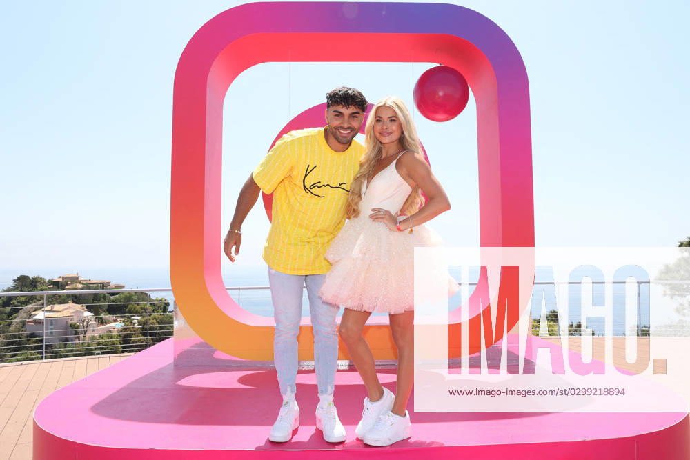 Cannes - Creator Villa by Instagram Day 2 Younes Zarou and Pamela Reif attend at Creator Villa by Instagram held at Palais Bulles during the 75th annual Cannes film festival at Theoule sur Mer near Cannes on May 20, 2022 in Cannes, France. Photo by Jerome Domine ABACAPRESS.COM Paris