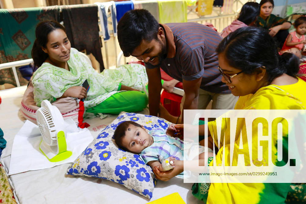 Bangladesh Confronts Surge In Dengue Cases - Dhaka Children suffer from dengue fever receive medical treatment at a hospital, in Dhaka, Bangladesh, July 14, 2023. . Dengue infection has increased five times since 1 January to 31 May this year in Bangladesh. Children aged less than 15 years suffer from dengue fever the most. Dengue infection rates are usually high during monsoon and in the slum areas. Four variations of this virus have been identified. If infected with more than one variation or for the second time, severity of the infection is way more intense. Since many children are being diagnosed with dengue for the second or third time now, the situation is getting complicated. Meanwhile, many children with dengue infection are being a