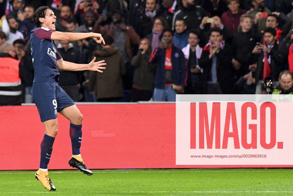 09 EDINSON CAVANI (psg) - JOIE FOOTBALL : Paris SG vs Lyon - Ligue 1 Conforama - 17 09 2017 AnthonyBIBARD FEP Panoramic