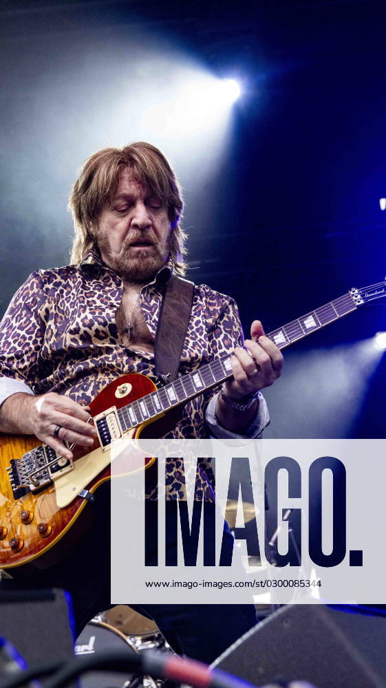 Canadian Rock Artist Aldo Nova performs on theNorthlights Stage on day 3 of K-Days in Edmonton of it s 10 day run. Opening for Quiet Riot this is the first tour for Aldo Nova in 31 years, they are performing live at Edmonton Expo Centre and Fairgrounds. Edmonton Canada - ZUMAs197 20230723_zaa_s197_387