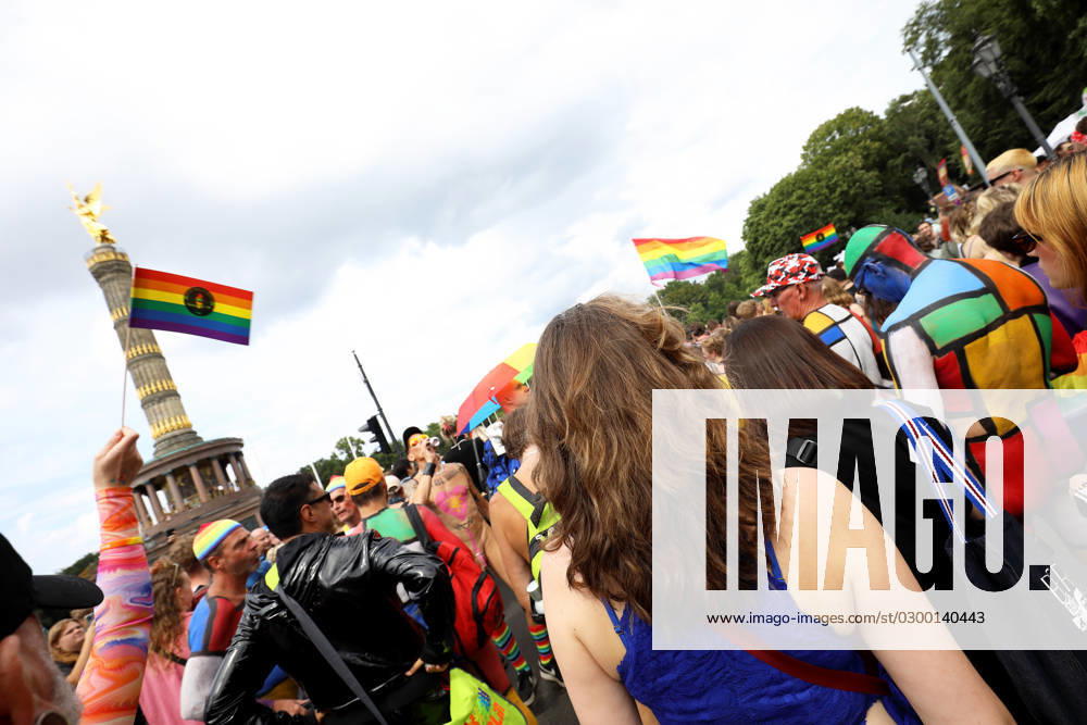 CHRISTOPHER STREET DAY 2023 BERLIN PRIDE 2023 CSD Berlin On July 22, 2023, the CSD in Berli