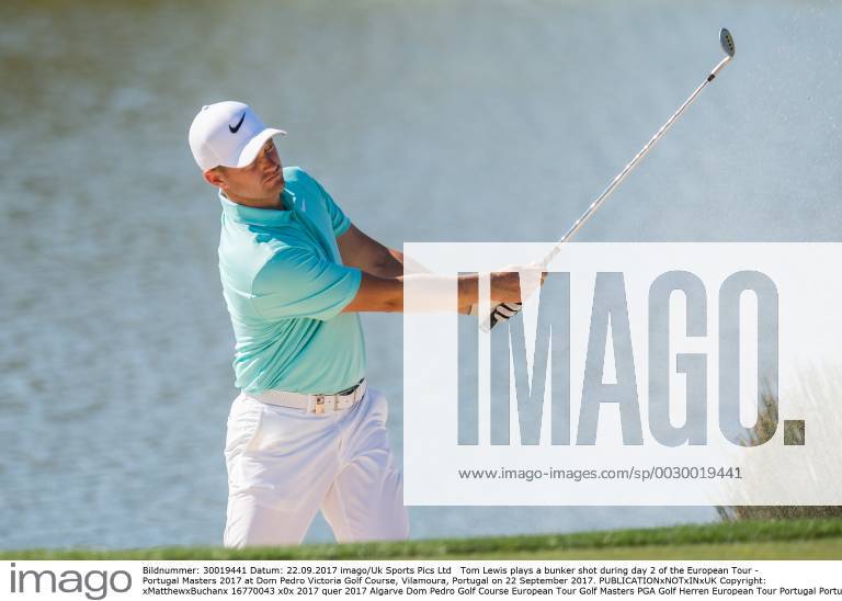 Tom Lewis plays a bunker shot during day 2 of the European Tour - Portugal Masters 2017 at Dom Pedro Victoria Golf Course, Vilamoura, Portugal on 22 September 2017.