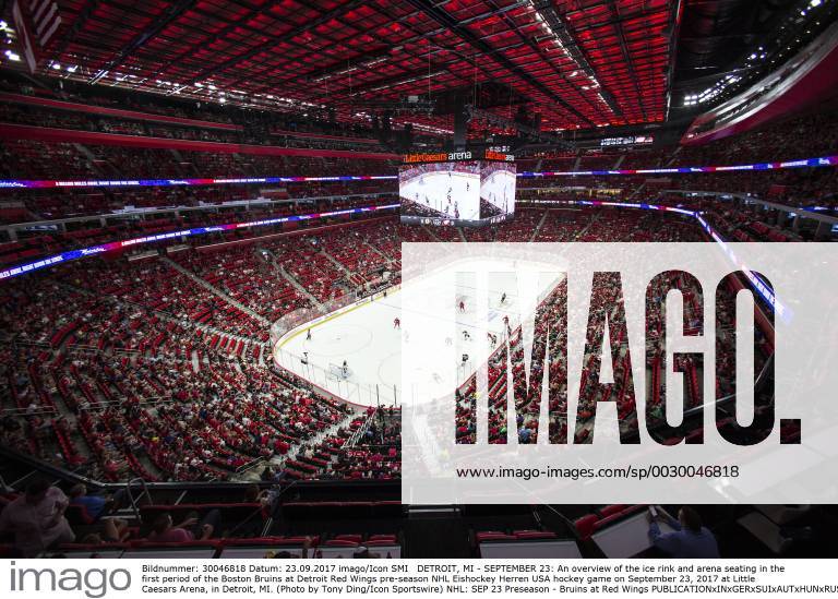 DETROIT, MI - SEPTEMBER 23: An overview of the ice rink and arena seating in the first period of the Boston Bruins at Detroit Red Wings pre-season NHL Eishockey Herren USA hockey game on September 23, 2017 at Little Caesars Arena, in Detroit, MI. (Photo by Tony Ding Icon Sportswire) NHL: SEP 23 Preseason - Bruins at Red Wings Icon46520170923012
