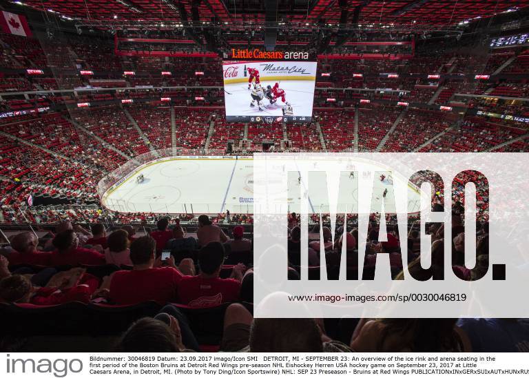 DETROIT, MI - SEPTEMBER 23: An overview of the ice rink and arena seating in the first period of the Boston Bruins at Detroit Red Wings pre-season NHL Eishockey Herren USA hockey game on September 23, 2017 at Little Caesars Arena, in Detroit, MI. (Photo by Tony Ding Icon Sportswire) NHL: SEP 23 Preseason - Bruins at Red Wings Icon46520170923013