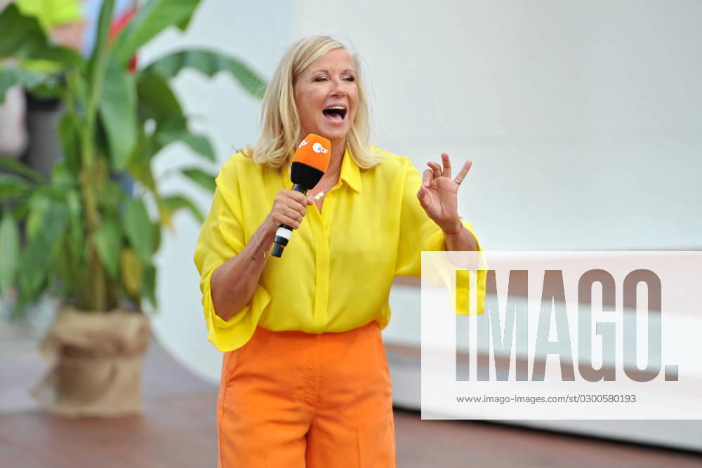 ZDF Fernsehgarten host Andrea Kiwi Kiewel during the ZDF entertainment show Fernsehgarten on 30 07 2023 in Mainz 20230730MWI87736