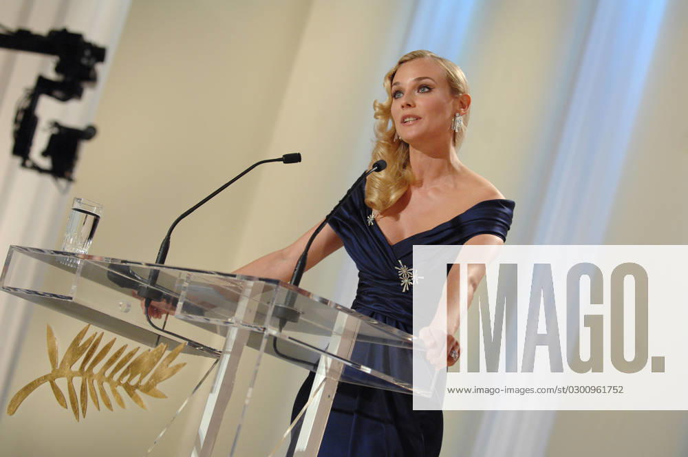 60th Cannes Film Festival - Palme d Or prize Closing ceremony Host actress Diane Kruger appears on stage during the Closing ceremony of the 60th edition of the Cannes Film Festival at the Festival Palace in Cannes, southern France on May 27, 2007. A harrowing Romanian film won Cannes top prize late 27 May as the world s biggest film festival brought the curtain down on a 12-day run remarkable for its star-studded brightness -- and the death-obsessed darkness of its movies. 4 Months, 3 Weeks and 2 Days elbowed aside 21 other films to snatch the golden trophy at a glittering ceremony marking the end of the festival s 60th edition. Photo by Hahn-Nebinger-Orban ABACAPRESS.COM Cannes France