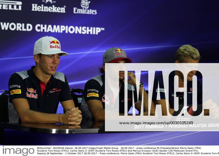 press conference PK Pressekonferenz Pierre Gasly (FRA) Scuderia Toro Rosso STR12, Carlos Sainz Jr (ESP) Scuderia Toro Rosso STR12 and Marcus Ericsson (SUE) Sauber C36 Malaysian Grand Prix, Sepang 28 September - 1 October 2017 28.09.2017 - Press conference, Pierre Gasly (FRA) Scuderia Toro Rosso STR12, Carlos Sainz Jr (ESP) Scuderia Toro Rosso STR12 and Marcus Ericsson (SUE) Sauber C36