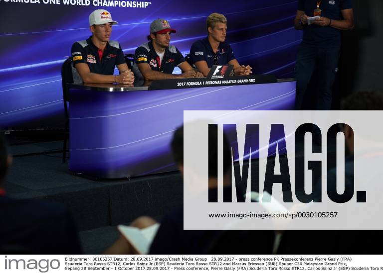 press conference PK Pressekonferenz Pierre Gasly (FRA) Scuderia Toro Rosso STR12, Carlos Sainz Jr (ESP) Scuderia Toro Rosso STR12 and Marcus Ericsson (SUE) Sauber C36 Malaysian Grand Prix, Sepang 28 September - 1 October 2017 28.09.2017 - Press conference, Pierre Gasly (FRA) Scuderia Toro Rosso STR12, Carlos Sainz Jr (ESP) Scuderia Toro Rosso STR12 and Marcus Ericsson (SUE) Sauber C36
