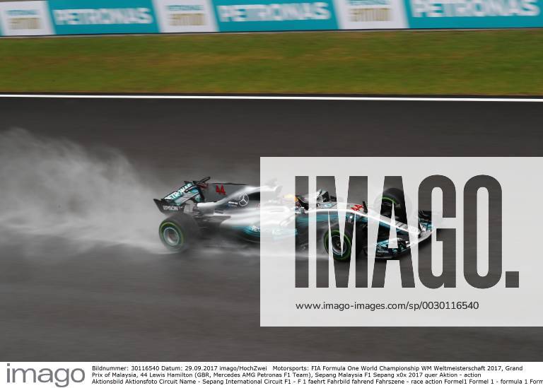Motorsports: FIA Formula One World Championship WM Weltmeisterschaft 2017, Grand Prix of Malaysia, 44 Lewis Hamilton (GBR, Mercedes AMG Petronas F1 Team), Sepang Malaysia
