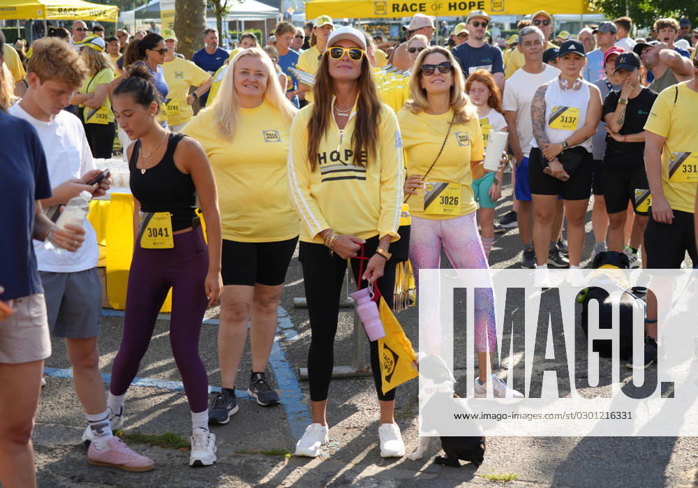 BROOKE SHIELDS attends the Race of Hope to Defeat Depression.Southampton, NY.August 6, 2023. New York USA - ZUMAms4_ 20230806_faf_ms4_007