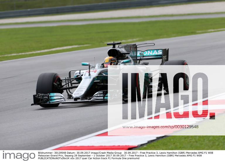 Free Practice 3, Lewis Hamilton (GBR) Mercedes AMG F1 W08 Malaysian Grand Prix, Sepang 28 September - 1 October 2017 30.09.2017 - Free Practice 3, Lewis Hamilton (GBR) Mercedes AMG F1 W08