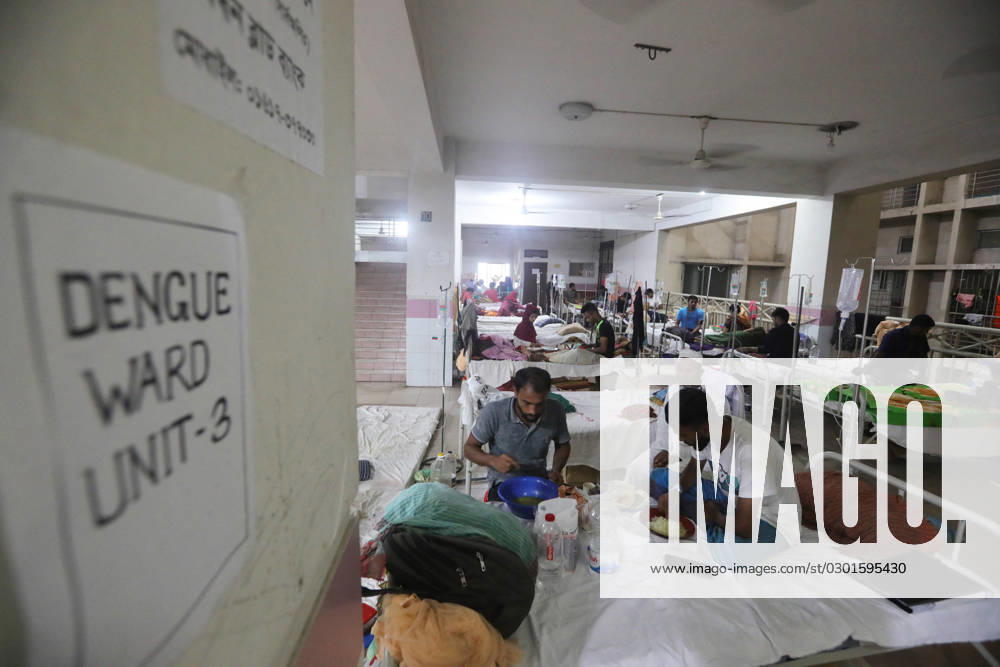 Bangladesh Confronts Surge In Dengue Cases - Dhaka People suffering from dengue fever as they admitted for treatment at a government hospital in Dhaka, Bangladesh, on August 12, 2023. The dengue outbreak in Bangladesh has taken a worrisome turn as the number of cases and fatalities continue to rise, signaling an alarming trend this year. Photo by Habibur Rahman ABACAPRESS.COM Dhaka 1100 Bangladesh