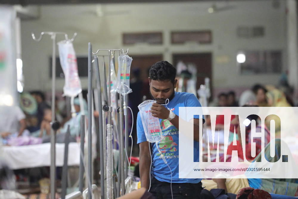 Bangladesh Confronts Surge In Dengue Cases - Dhaka People suffering from dengue fever as they admitted for treatment at a government hospital in Dhaka, Bangladesh, on August 12, 2023. The dengue outbreak in Bangladesh has taken a worrisome turn as the number of cases and fatalities continue to rise, signaling an alarming trend this year. Photo by Habibur Rahman ABACAPRESS.COM Dhaka 1100 Bangladesh