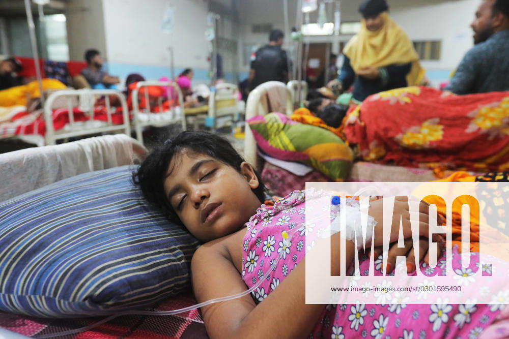 Bangladesh Confronts Surge In Dengue Cases - Dhaka People suffering from dengue fever as they admitted for treatment at a government hospital in Dhaka, Bangladesh, on August 12, 2023. The dengue outbreak in Bangladesh has taken a worrisome turn as the number of cases and fatalities continue to rise, signaling an alarming trend this year. Photo by Habibur Rahman ABACAPRESS.COM Dhaka 1100 Bangladesh