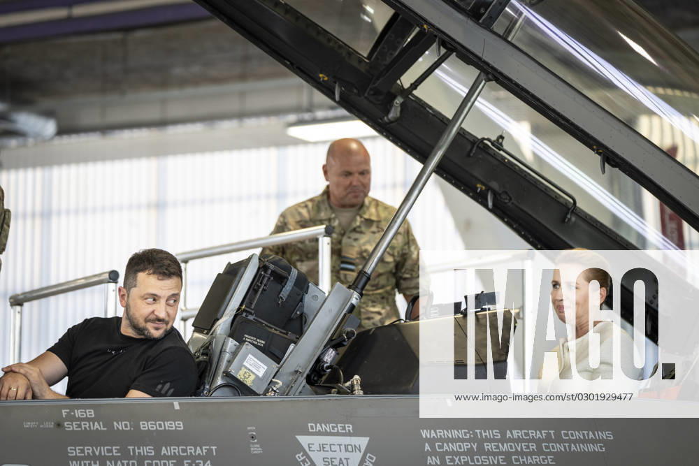 Ukrainian President Volodymyr Zelenskiy and Denmarks Prime Minister Mette Frederiksen sits in a F 16 fighter jet at Skrydstrup Airbase in Vojens, Denmark, Sunday 20 August 2023 ,