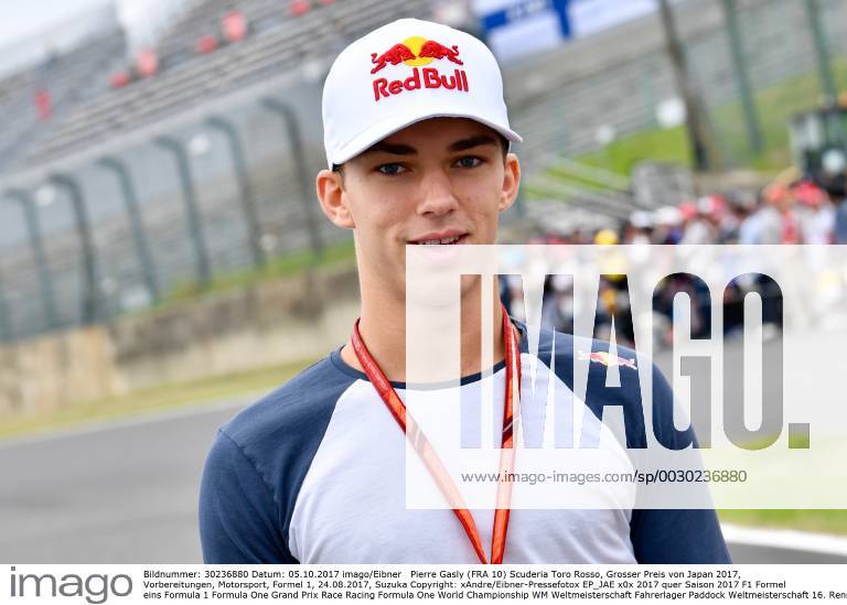 Pierre Gasly (FRA 10) Scuderia Toro Rosso, Grosser Preis von Japan 2017, Vorbereitungen, Motorsport, Formel 1, 24.08.2017, Suzuka