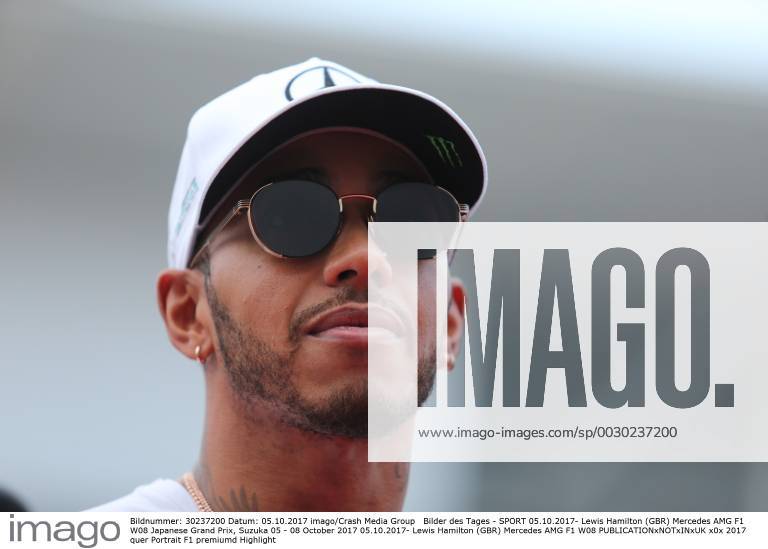 - SPORT 05.10.2017- Lewis Hamilton (GBR) Mercedes AMG F1 W08 Japanese Grand Prix, Suzuka 05 - 08 October 2017 05.10.2017- Lewis Hamilton (GBR) Mercedes AMG F1 W08