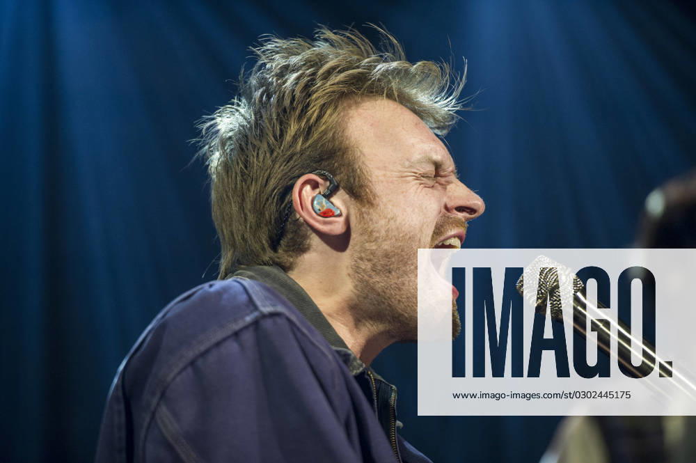 Finneas at Electric Ballroom Finneas performs a one-off gig at Electric Ballroom in London on 30th August 2023., Credit:Zoran Veselinovic Avalon UK, London, Electric Ballroom