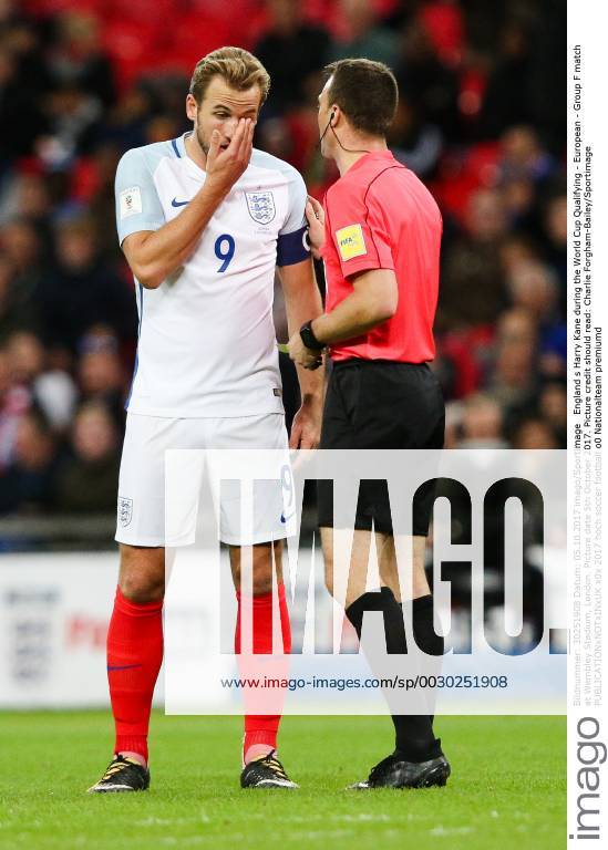 England s Harry Kane during the World Cup Qualifying - European - Group F match at Wembley Stadium, London. Picture date 5th October 2017. Picture credit should read: Charlie Forgham-Bailey Sportimage .